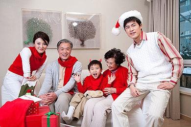 米哈游《崩坏3》第二部正式公开 明年春季上线